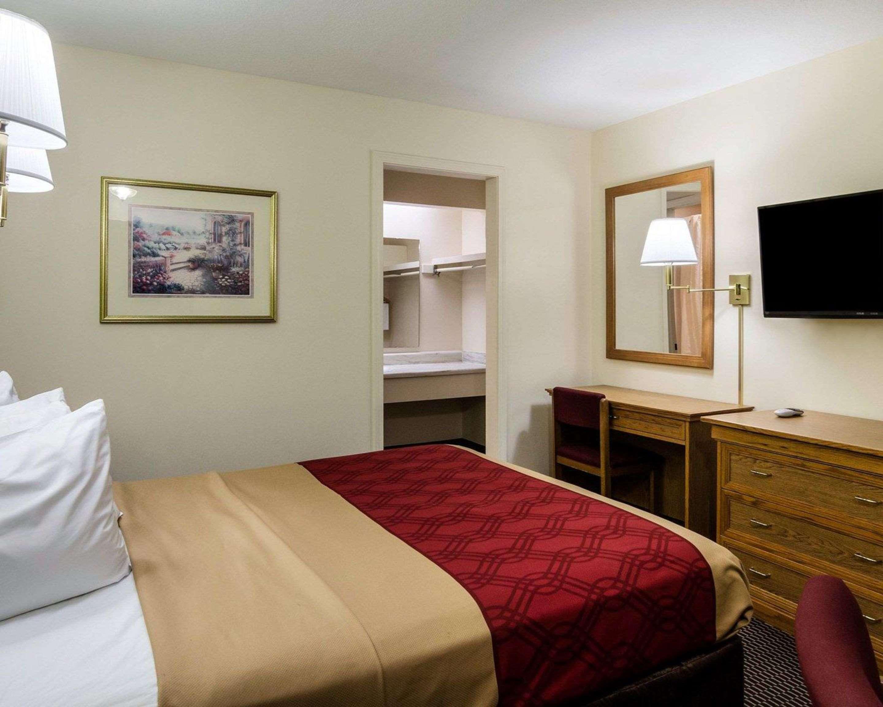 Econo Lodge University Lawrence Zewnętrze zdjęcie