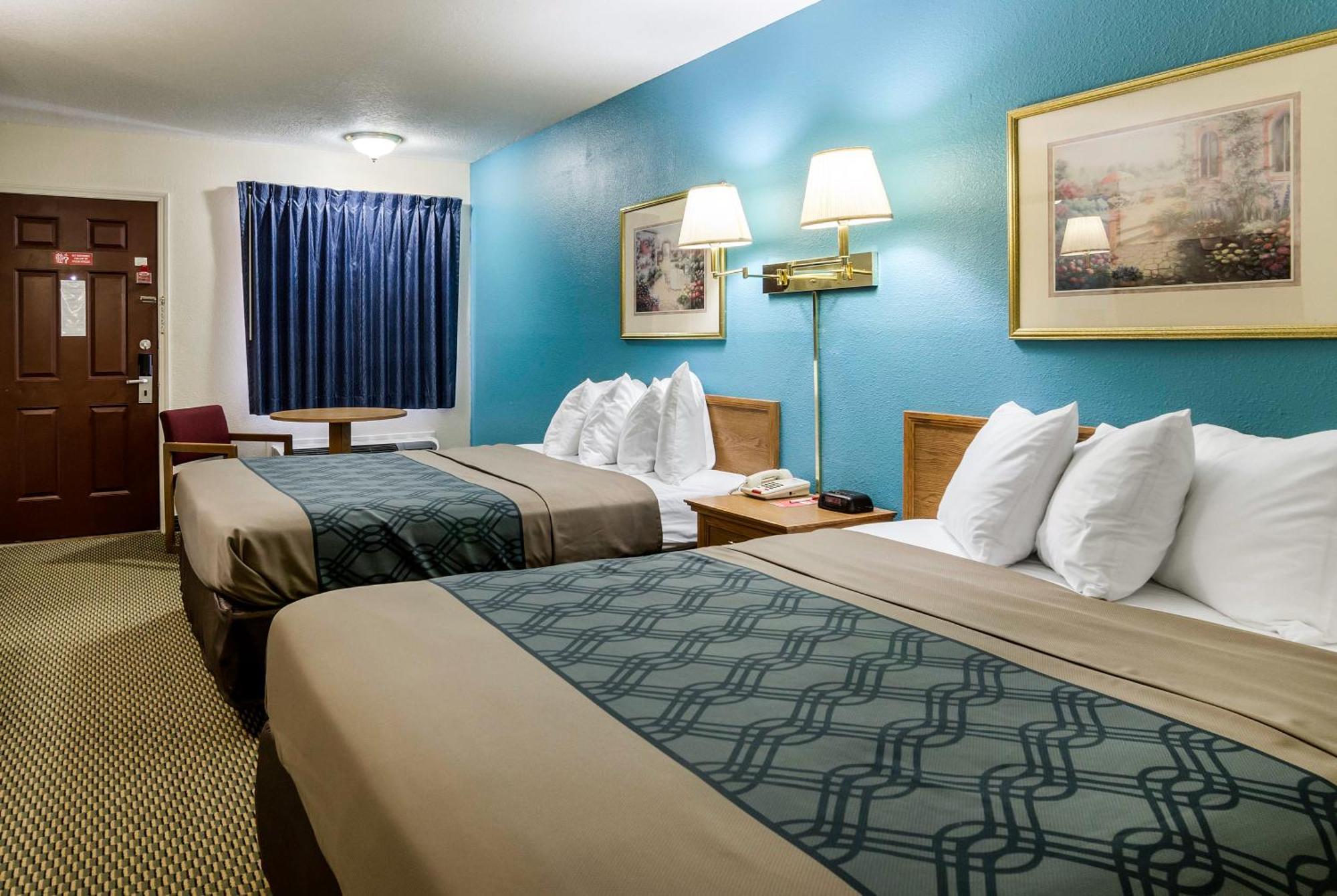 Econo Lodge University Lawrence Zewnętrze zdjęcie